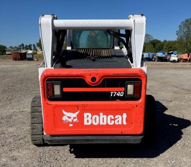 2019 Bobcat T740-4