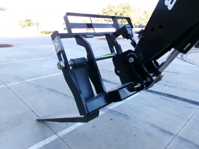 2026 SkyTrak 8042-9