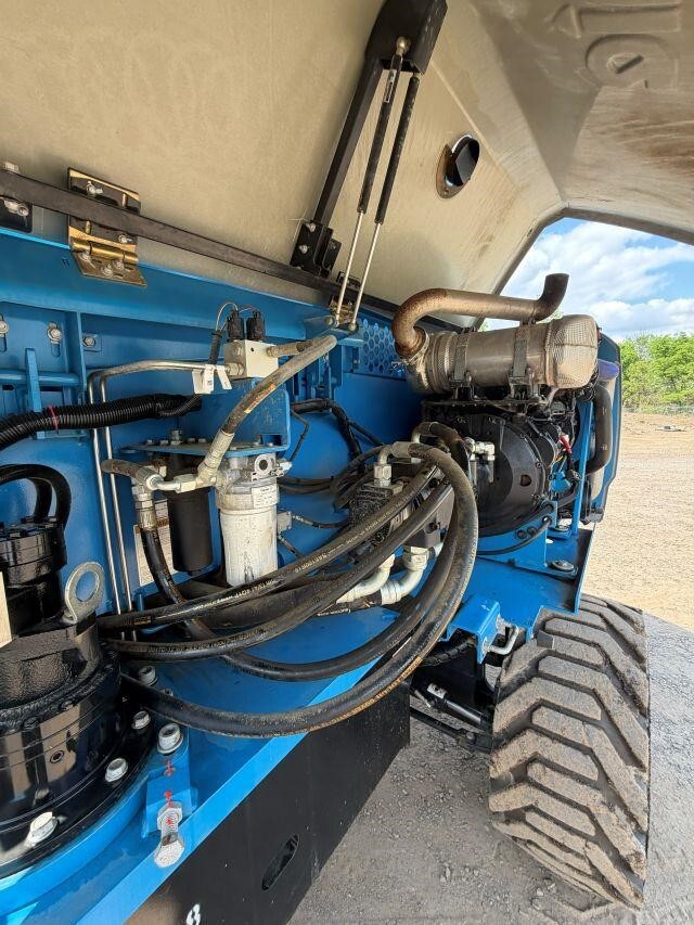 2018 Genie S-85XC-26