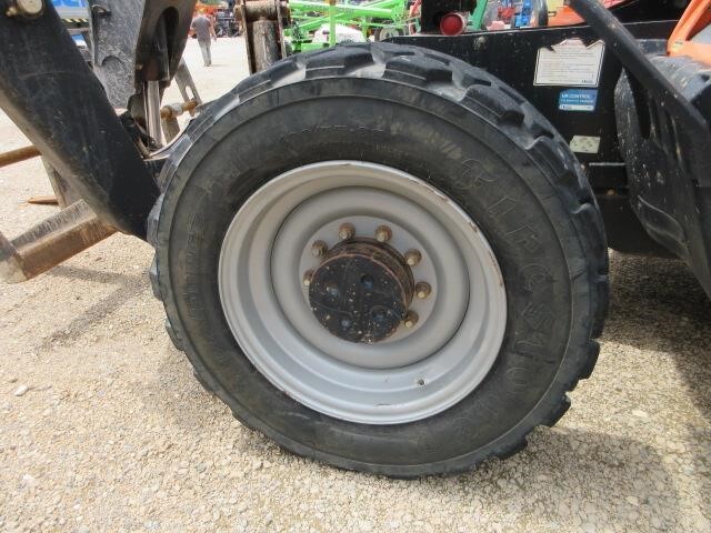 2017 JLG 1255-11
