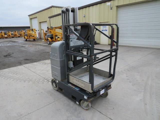 2017 JLG 20MVL-6