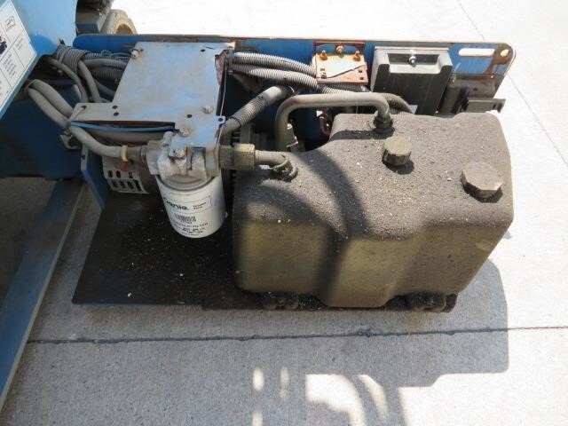 2017 Genie GS-1930-16