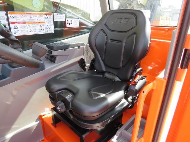 2025 JLG 1043-27
