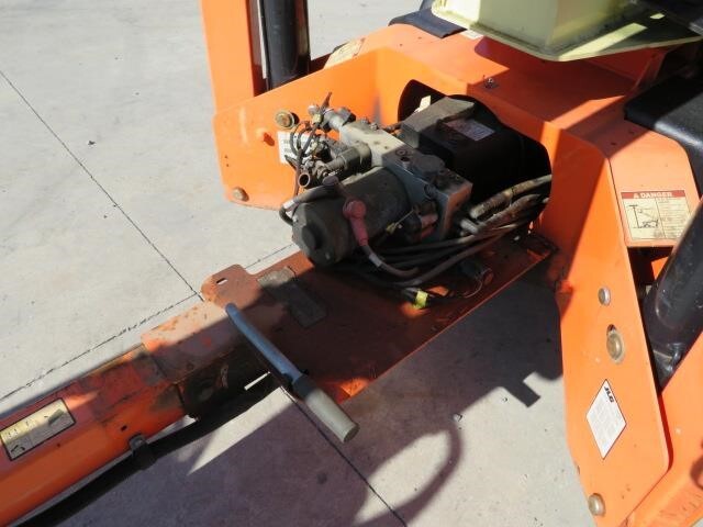 2018 JLG T500J-20