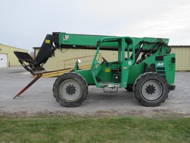 2016 SkyTrak 6042