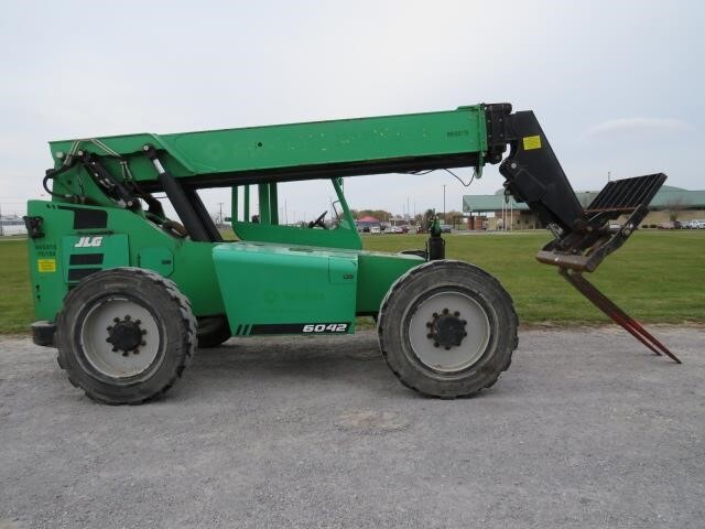 2016 SkyTrak 6042-5