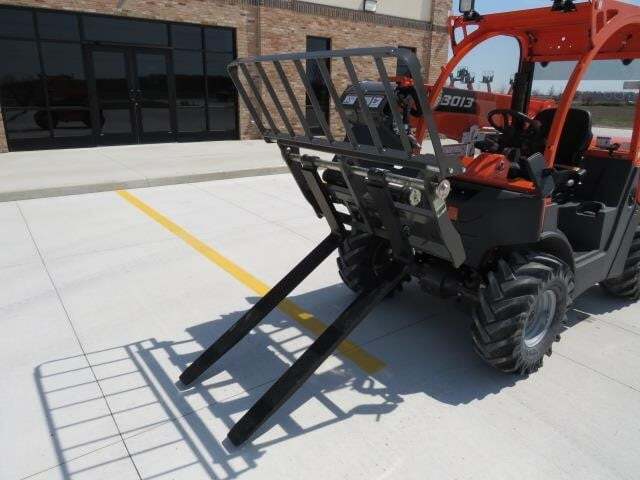 2026 SkyTrak 3013-9