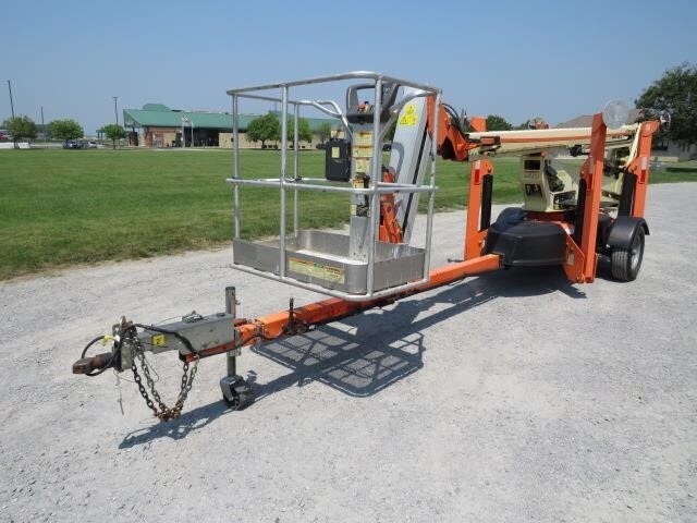 2018 JLG T500-4