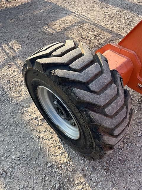 2016 JLG 400S-10