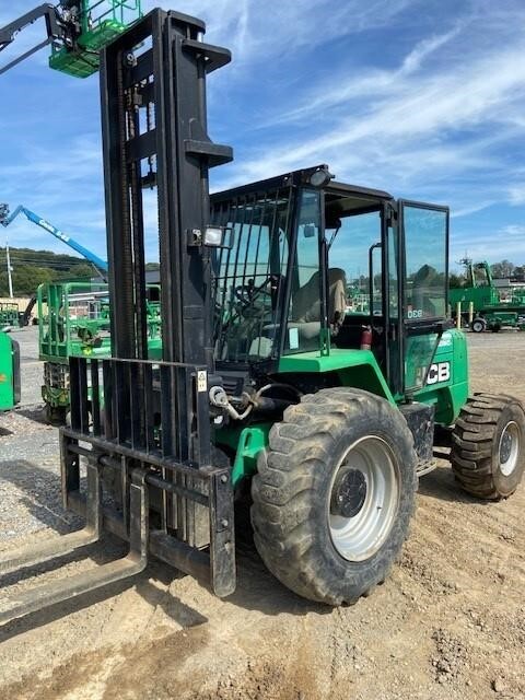 2017 JCB 930-4