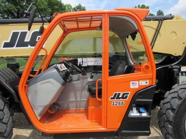 2018 JLG 1255-15