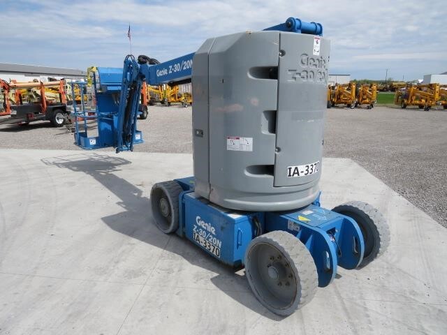 2017 Genie Z-30/20N RJ-7