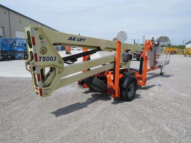 2019 JLG T500J-5