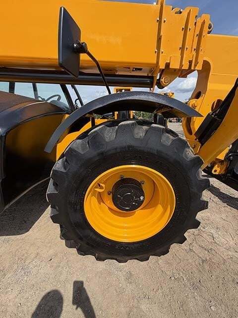 2019 JCB 512-56-6