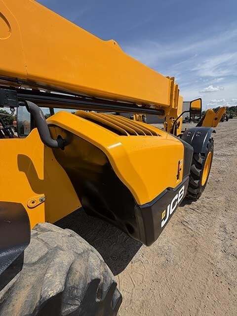 2019 JCB 512-56-15
