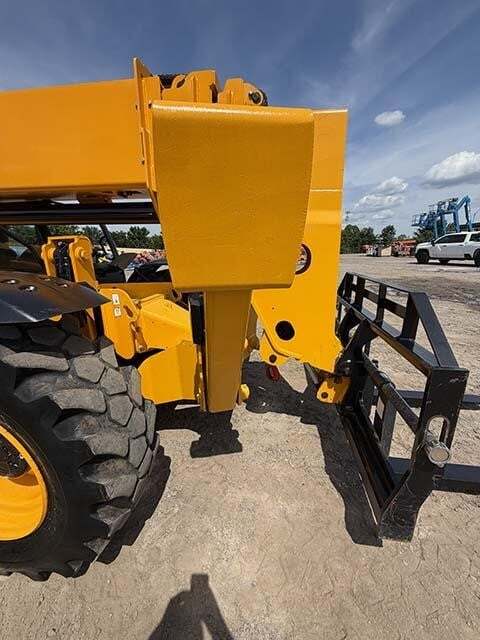 2019 JCB 512-56-32