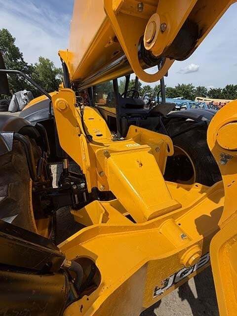 2019 JCB 512-56-33