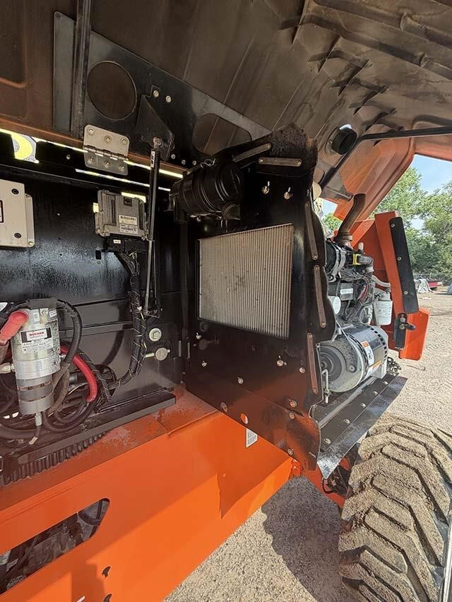 2021 JLG 660SJ-34