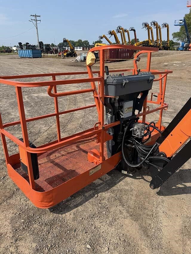 2021 JLG 660SJ-48