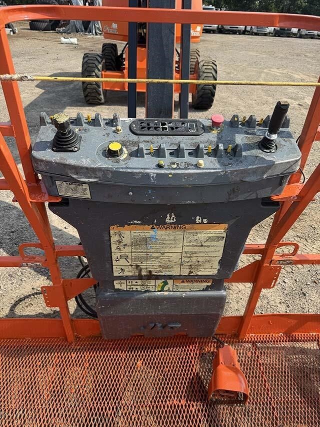 2021 JLG 660SJ-56