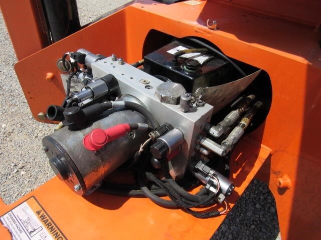 2019 JLG T500J-22