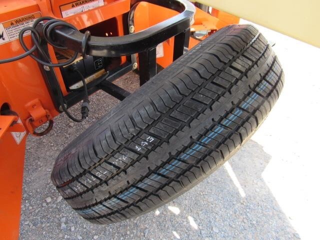 2019 JLG T500J-15
