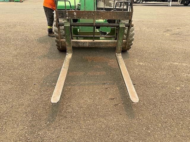 2016 Genie GTH-5519-28