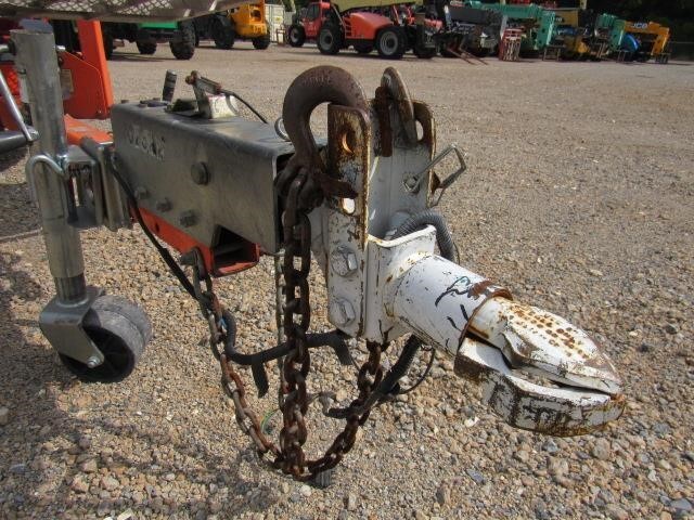 2019 JLG T350-10