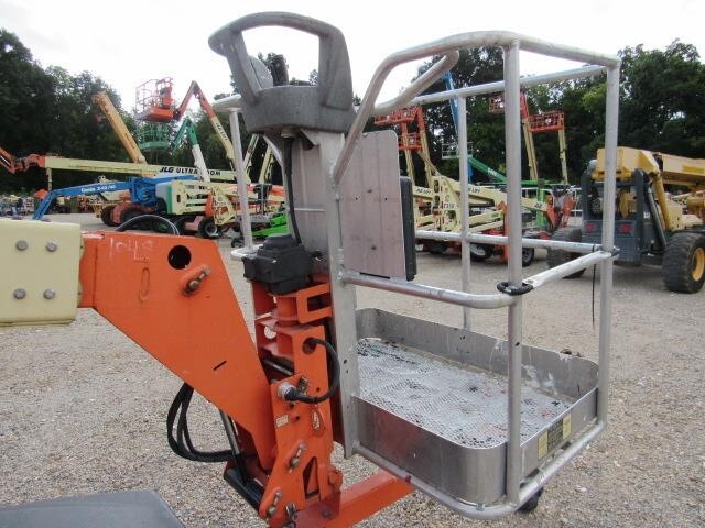 2019 JLG T350-12
