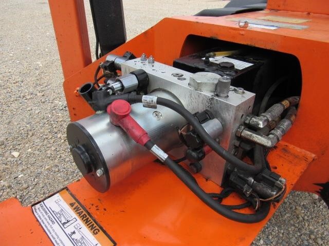 2019 JLG T350-22