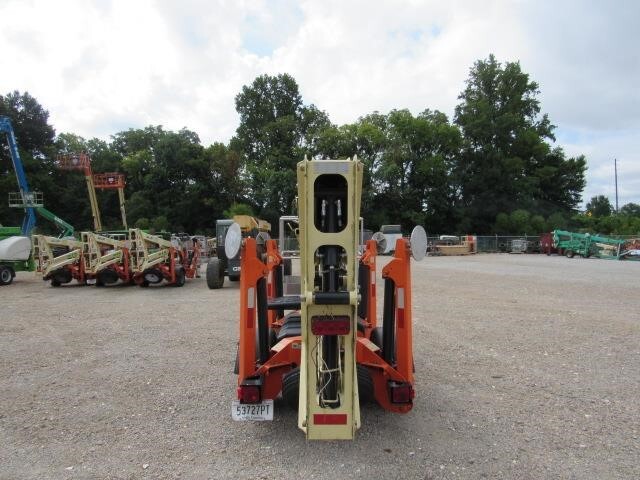 2019 JLG T350-7