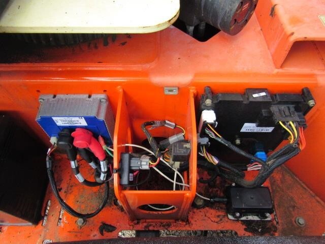 2019 JLG T350-20
