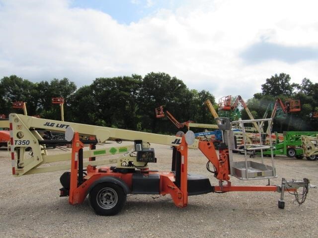 2019 JLG T350-5