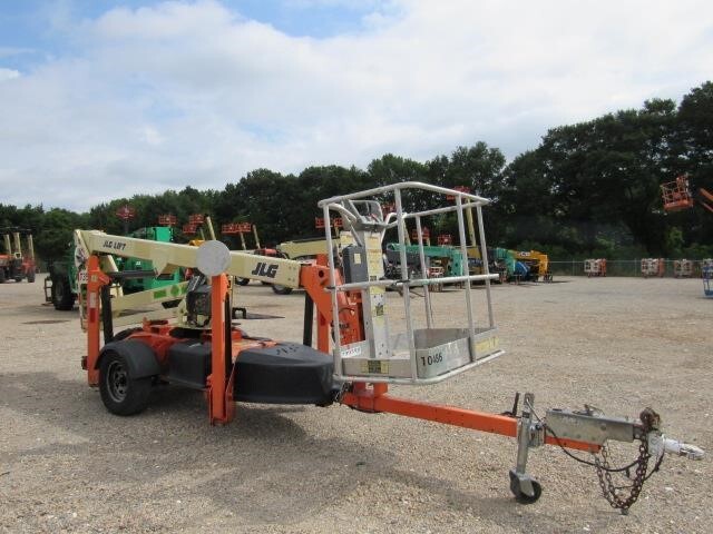 2019 JLG T350-4