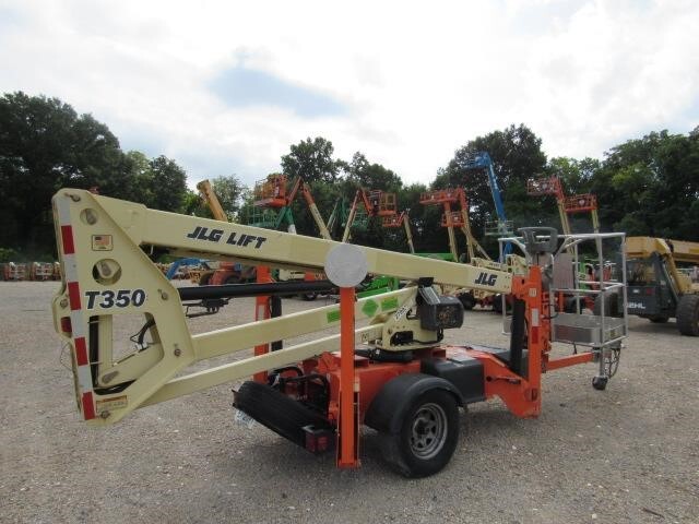 2019 JLG T350-6