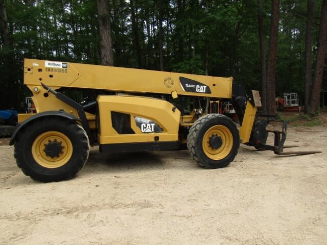 2014 CAT TL943C-4