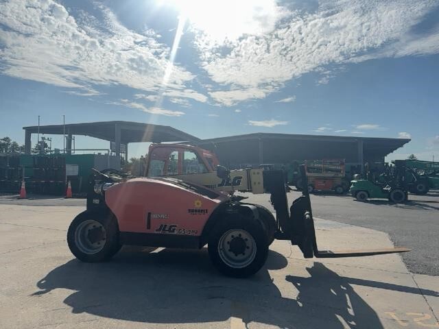 2017 JLG G5-18A-6