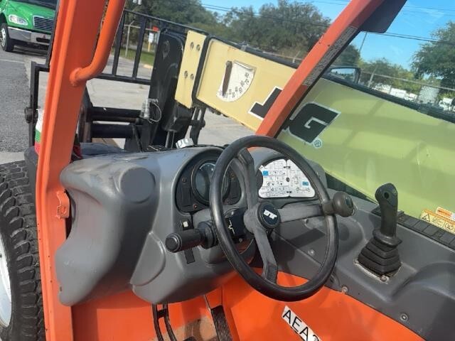 2017 JLG G5-18A-19