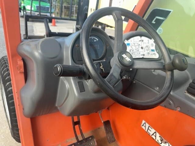 2017 JLG G5-18A-21