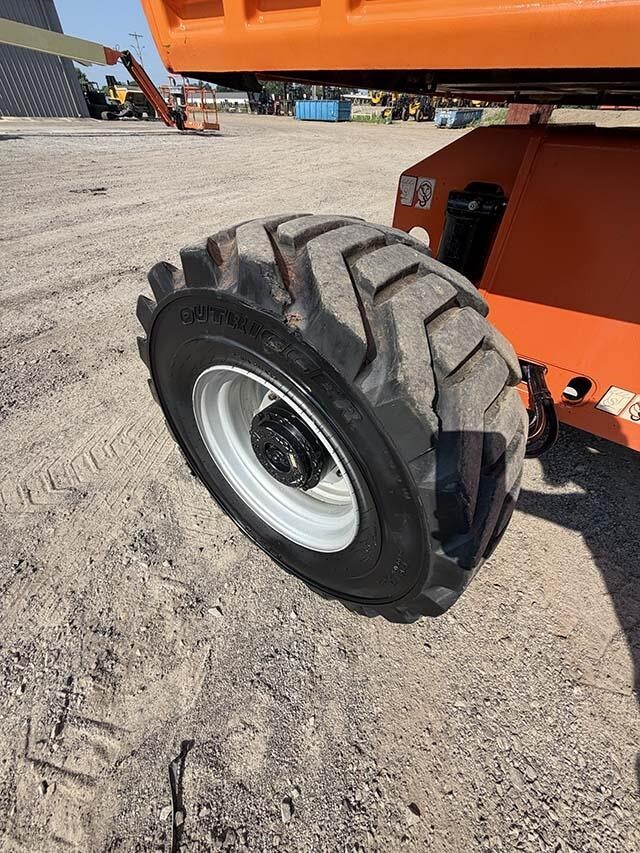 2021 JLG 460SJ-17