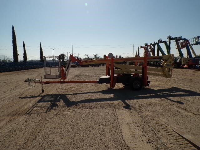 2019 JLG T500J-2