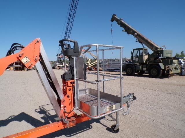 2019 JLG T500J-16