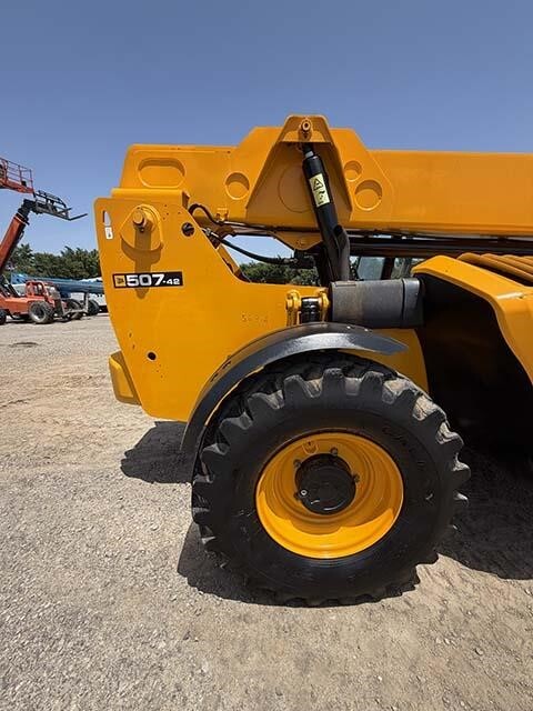 2019 JCB 507-42-7