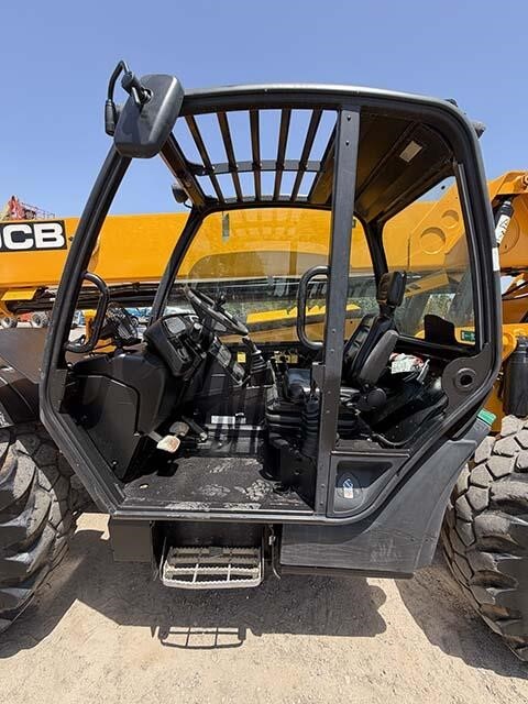 2019 JCB 507-42-38
