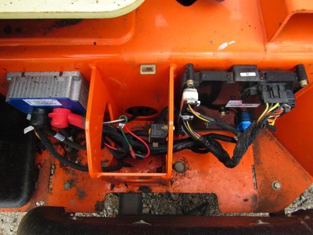 2019 JLG T350-16