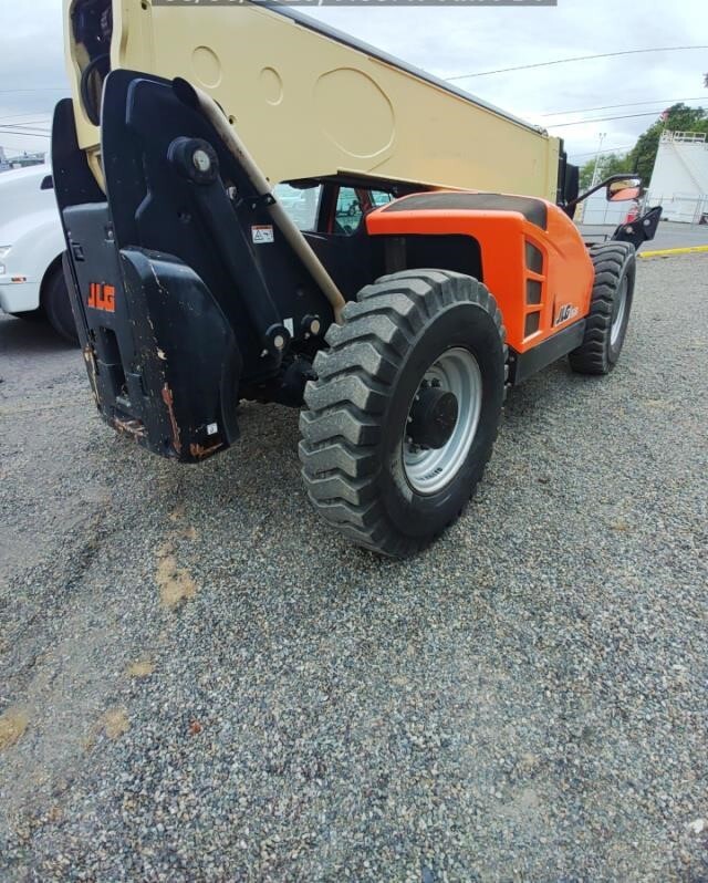 2019 JLG 1055-3