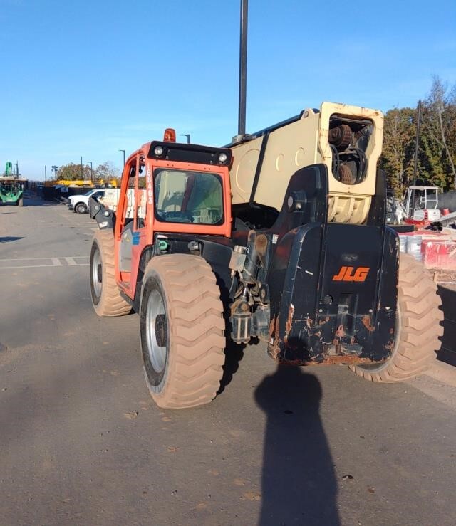 2017 JLG 1255-2