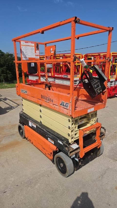 2020 JLG 1932R-4