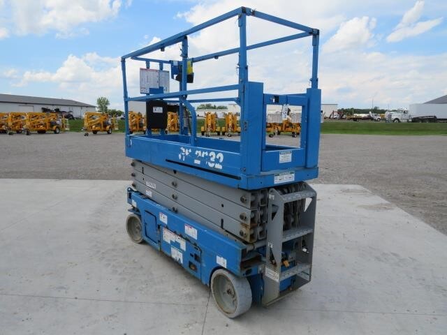 2017 Genie GS-2632-8