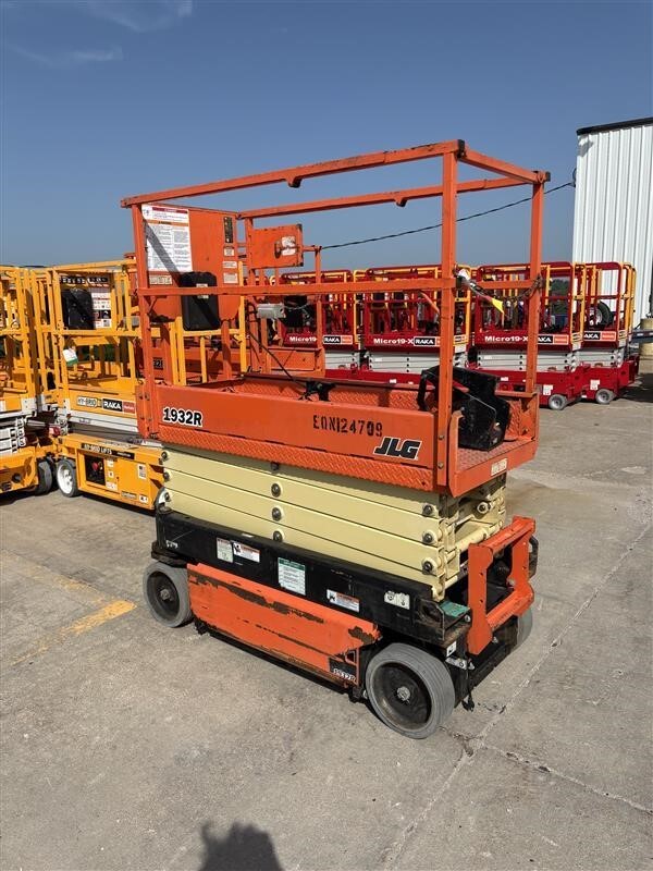 2020 JLG 1932R-4